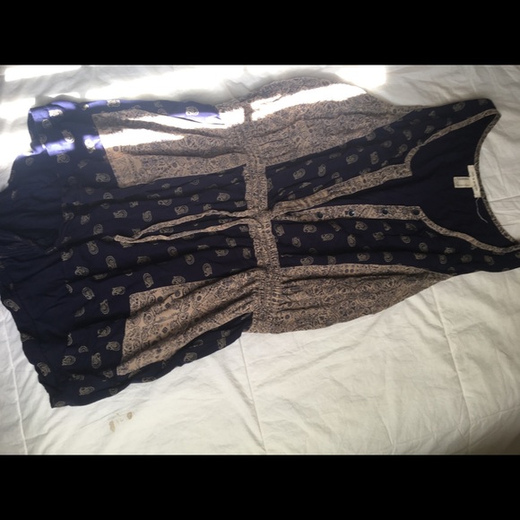 Super cute romper! Lightly used from Forever 21. - Picture 4 of 8